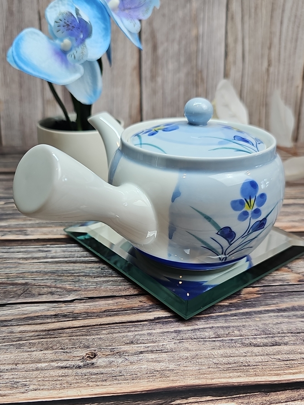 VINTAGE JAPANESE YOKODE KYUSU HAND PAINTED TEAPOT - Picture 3 of 12